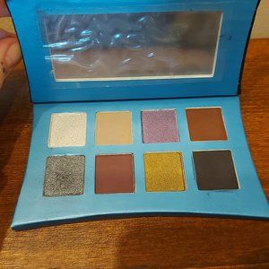 Illamasqua Shiver Palette